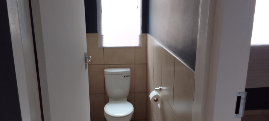 3 Bedroom Property for Sale in Waterkloof Hill Estate North West